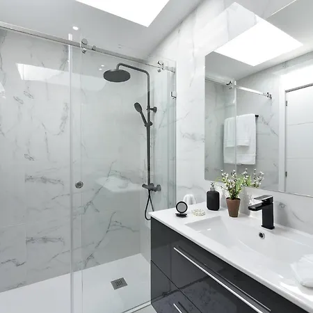 Daniela By Villagrancanaria Daire *