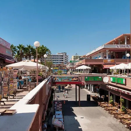 Daniela By Villagrancanaria *